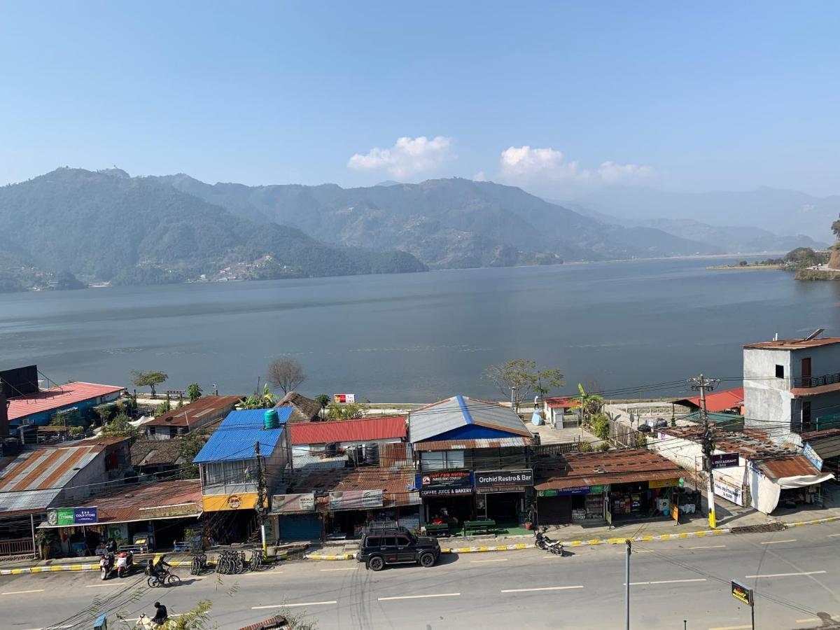 Lake Vision Guesthouse Pokhara Buitenkant foto