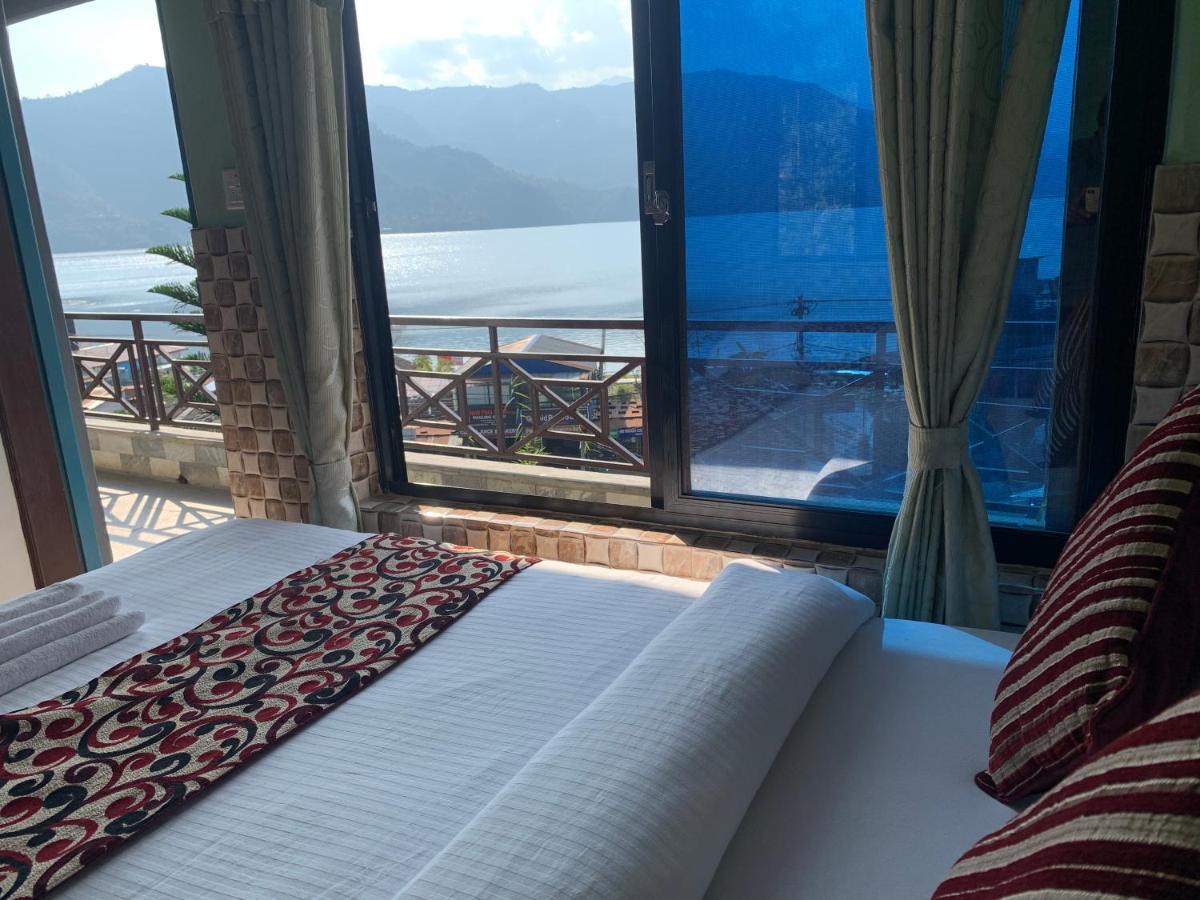 Lake Vision Guesthouse Pokhara Buitenkant foto