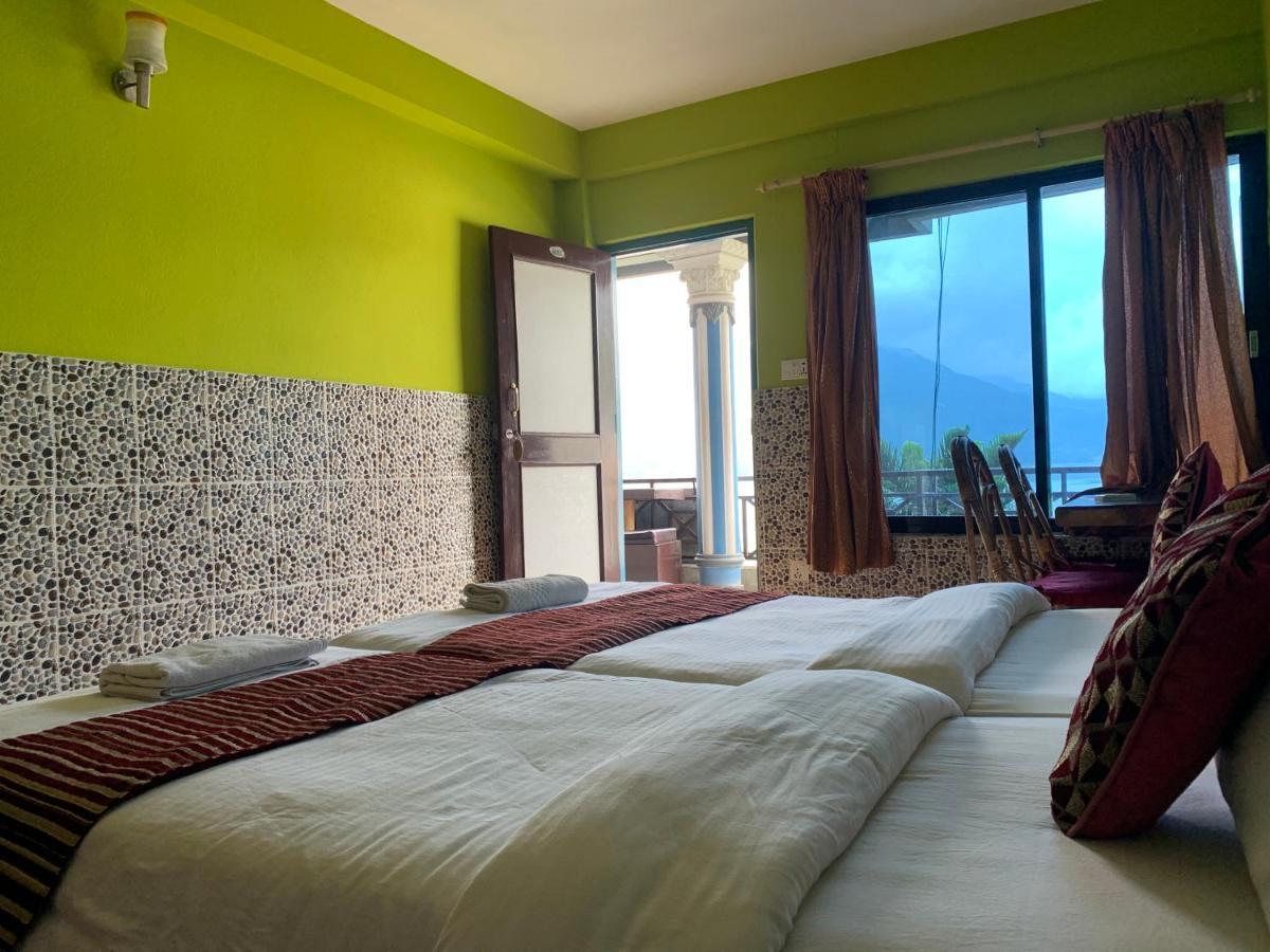Lake Vision Guesthouse Pokhara Buitenkant foto