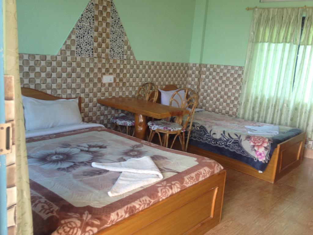 Lake Vision Guesthouse Pokhara Buitenkant foto
