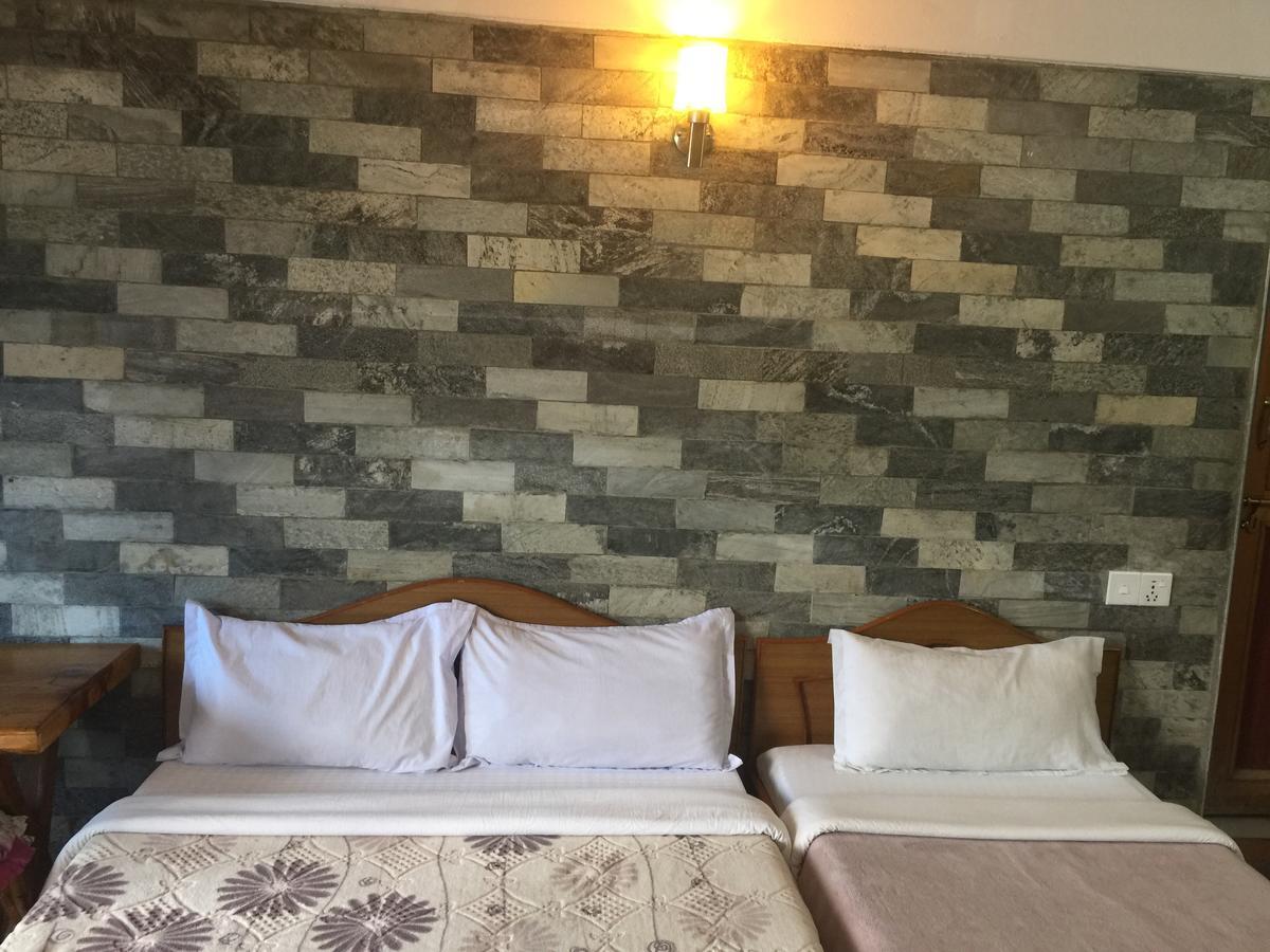Lake Vision Guesthouse Pokhara Buitenkant foto