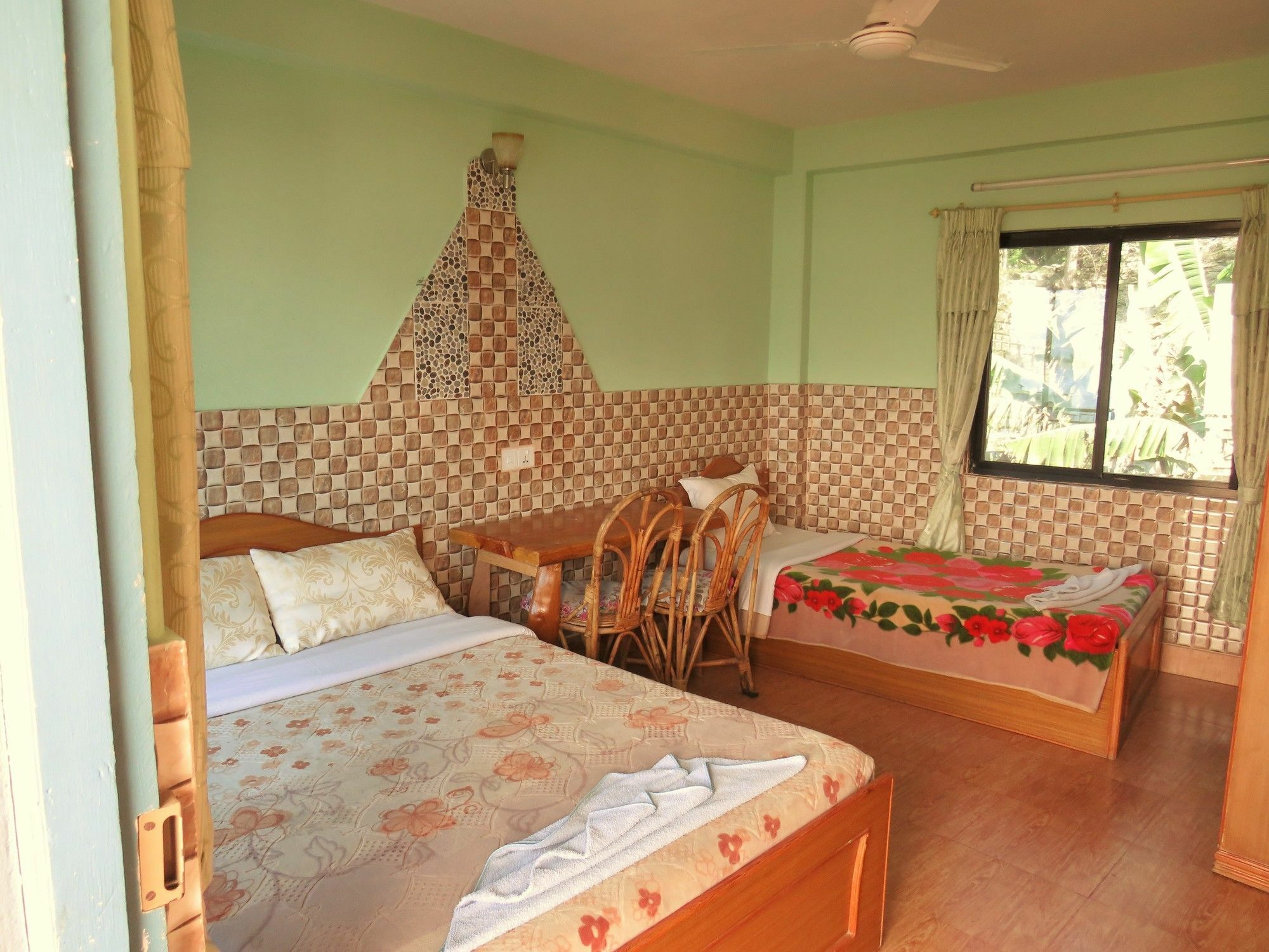 Lake Vision Guesthouse Pokhara Buitenkant foto