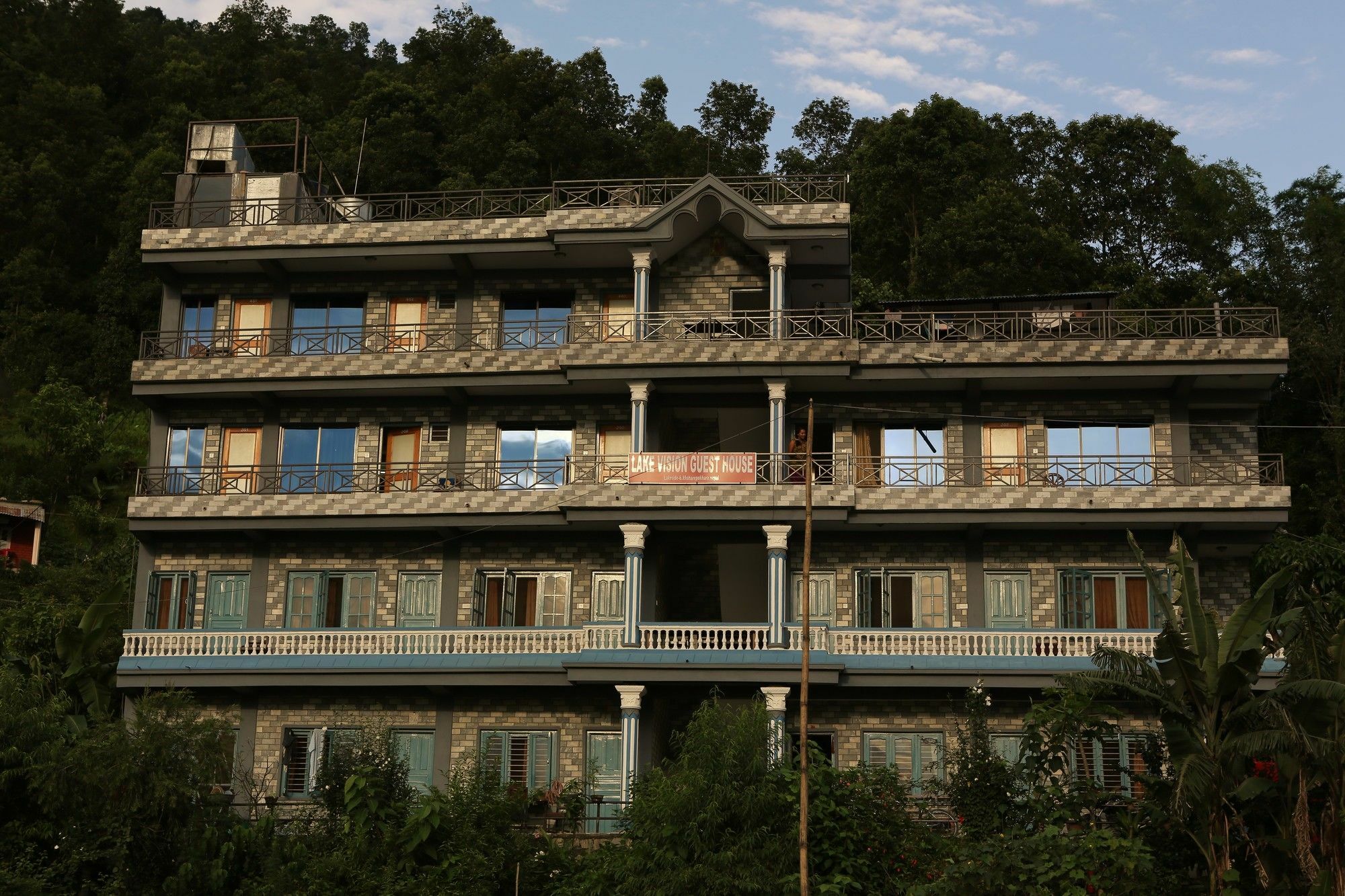 Lake Vision Guesthouse Pokhara Buitenkant foto